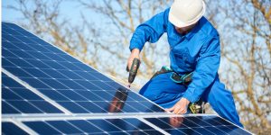 Installation Maintenance Panneaux Solaires Photovoltaïques à Val-de-Reuil